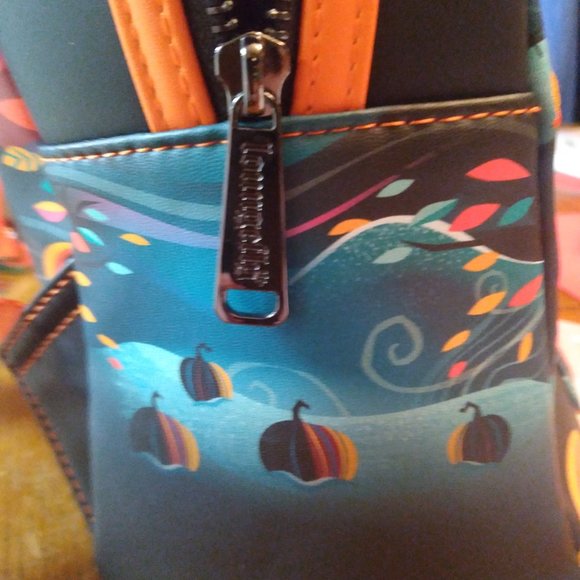 Loungefly Nightmare Before Christmas Mini Backpack "Ment to Be" - Picture 6 of 6